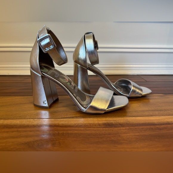 Circus by Sam Edelman Silver Women's Chunky Heels Size 8.5 - Picture 7 of 16